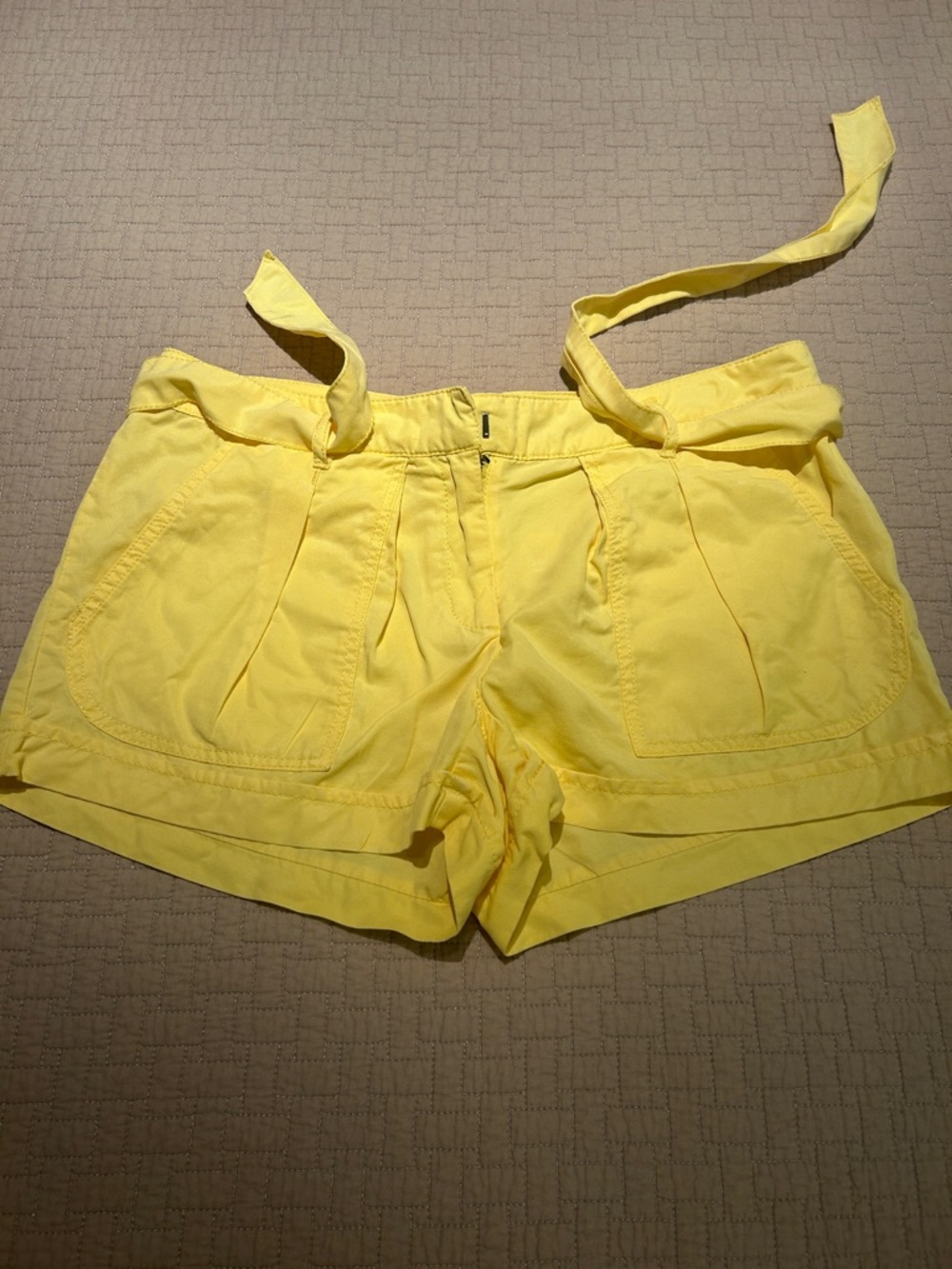 Cute Yellow Women's Tie-Belt Shorts